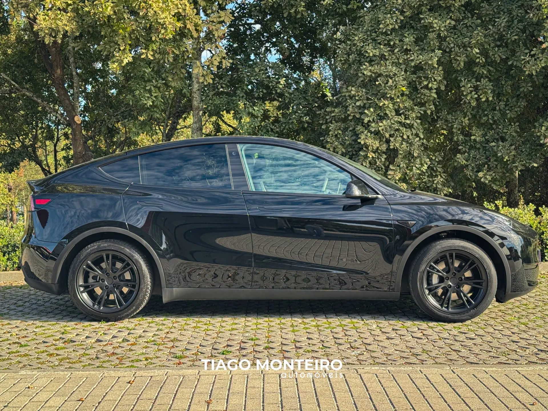 Tesla Model Y Tração Traseira 27