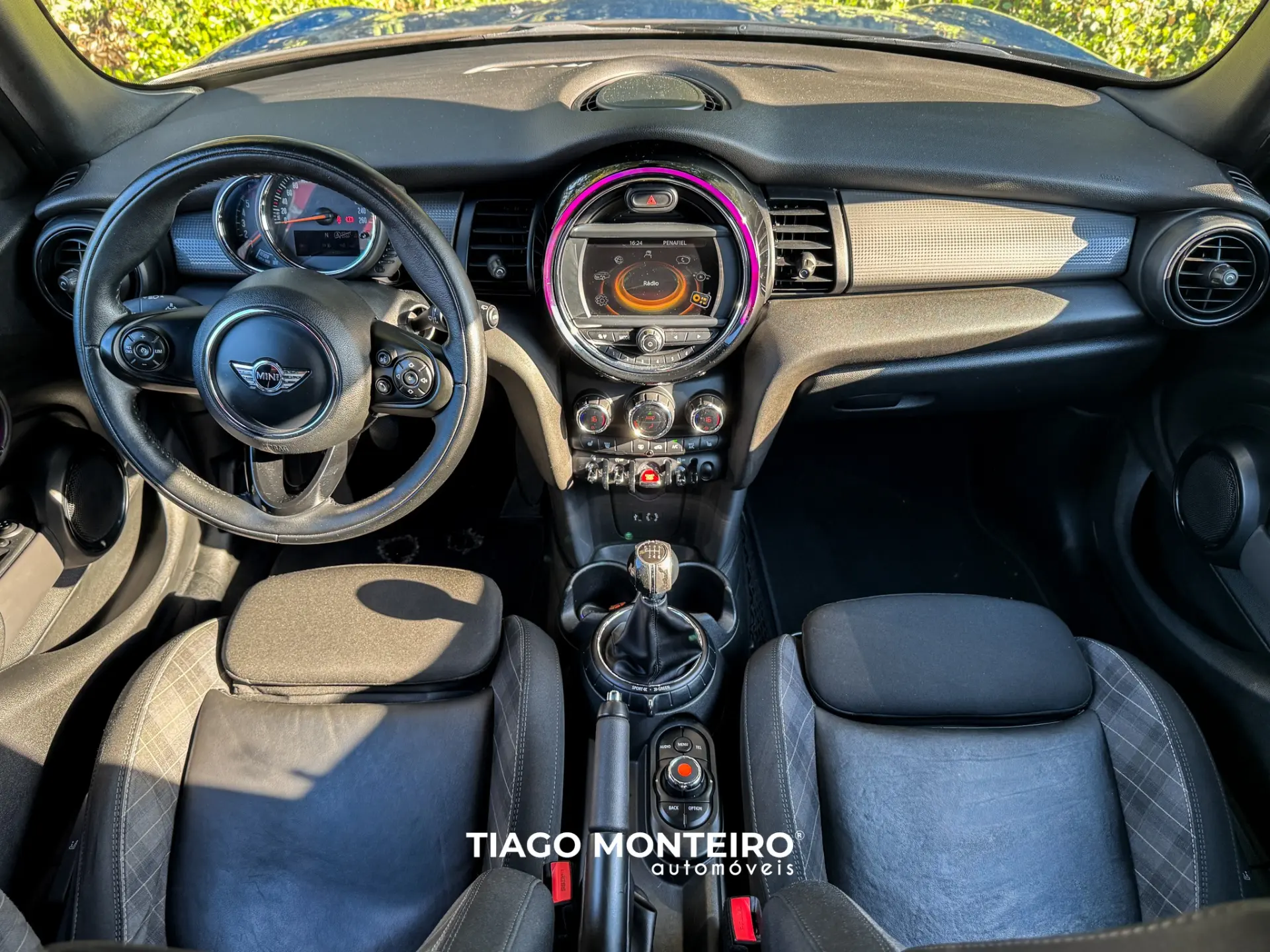 MINI 5 Portas One D 28