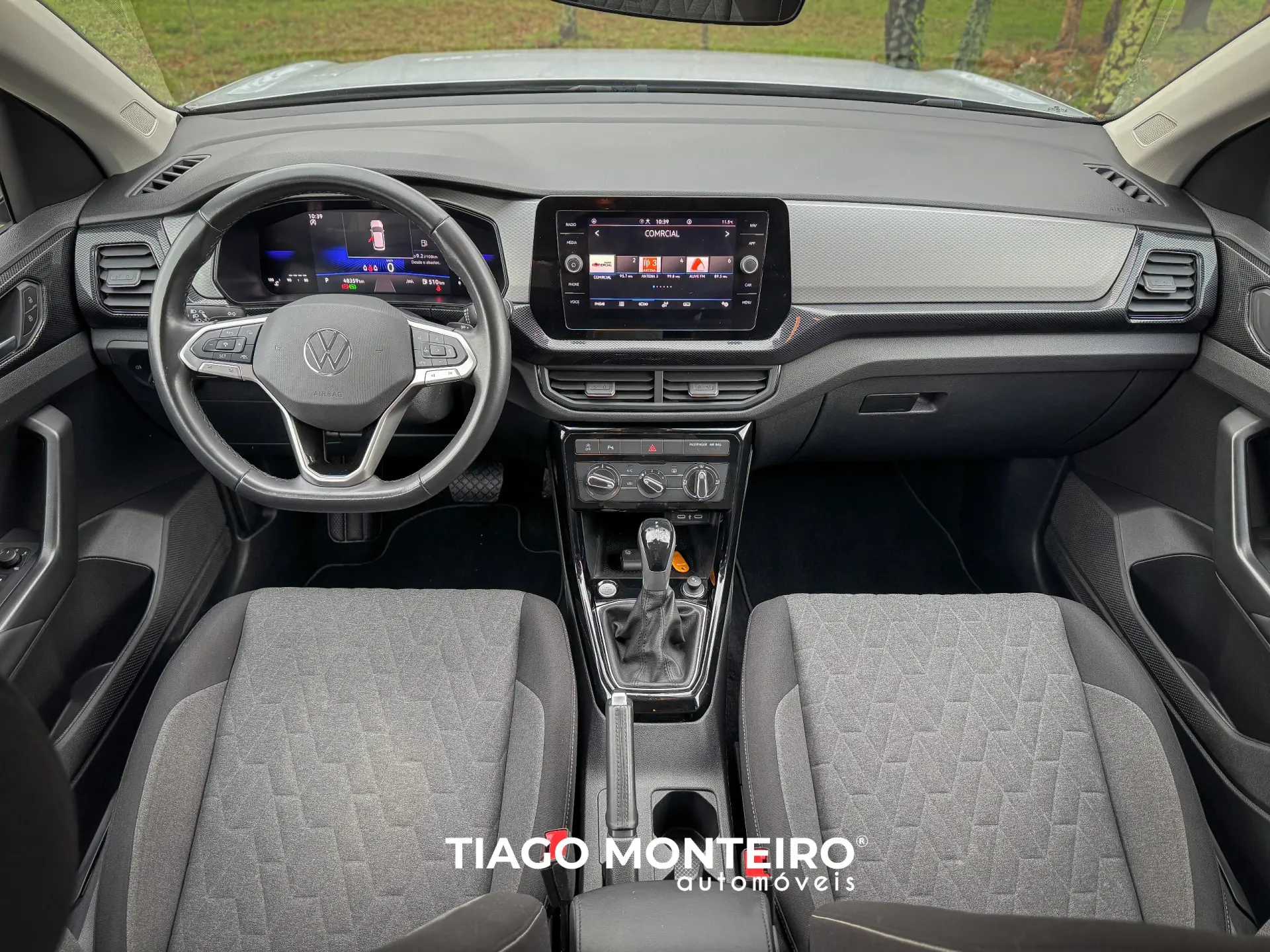 Volkswagen T-Cross 1.0 TSI Urban DSG Digital Cockpit Pro 35
