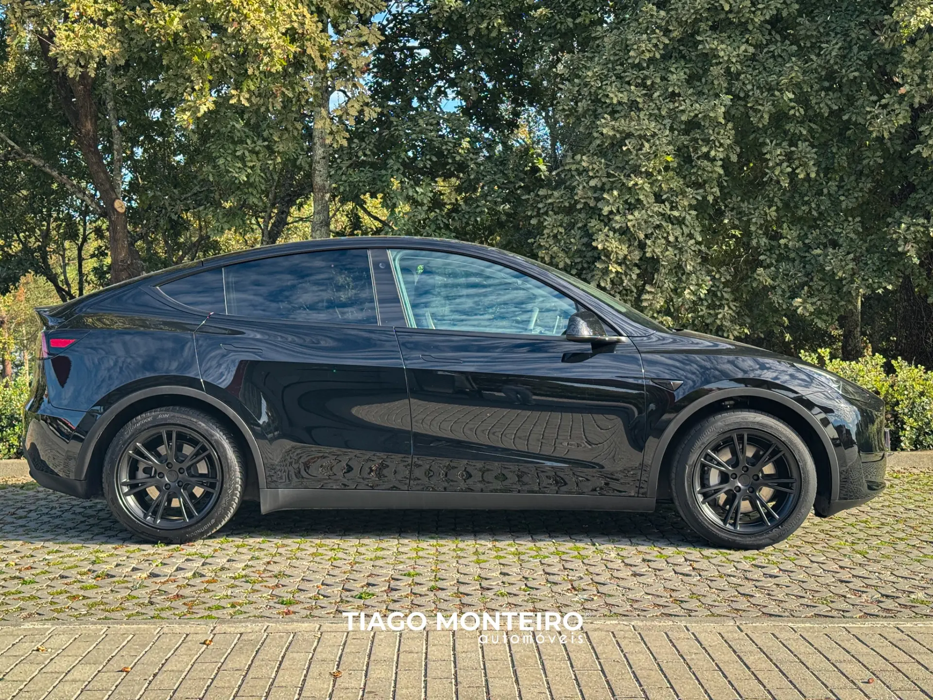 Tesla Model Y Tração Traseira 28