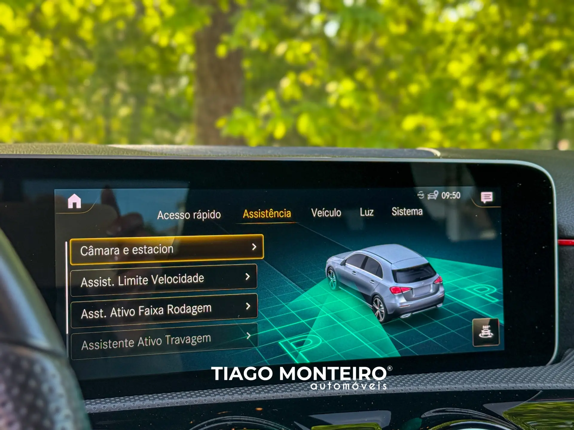 Mercedes-Benz A 180 d AMG Line Aut. 37