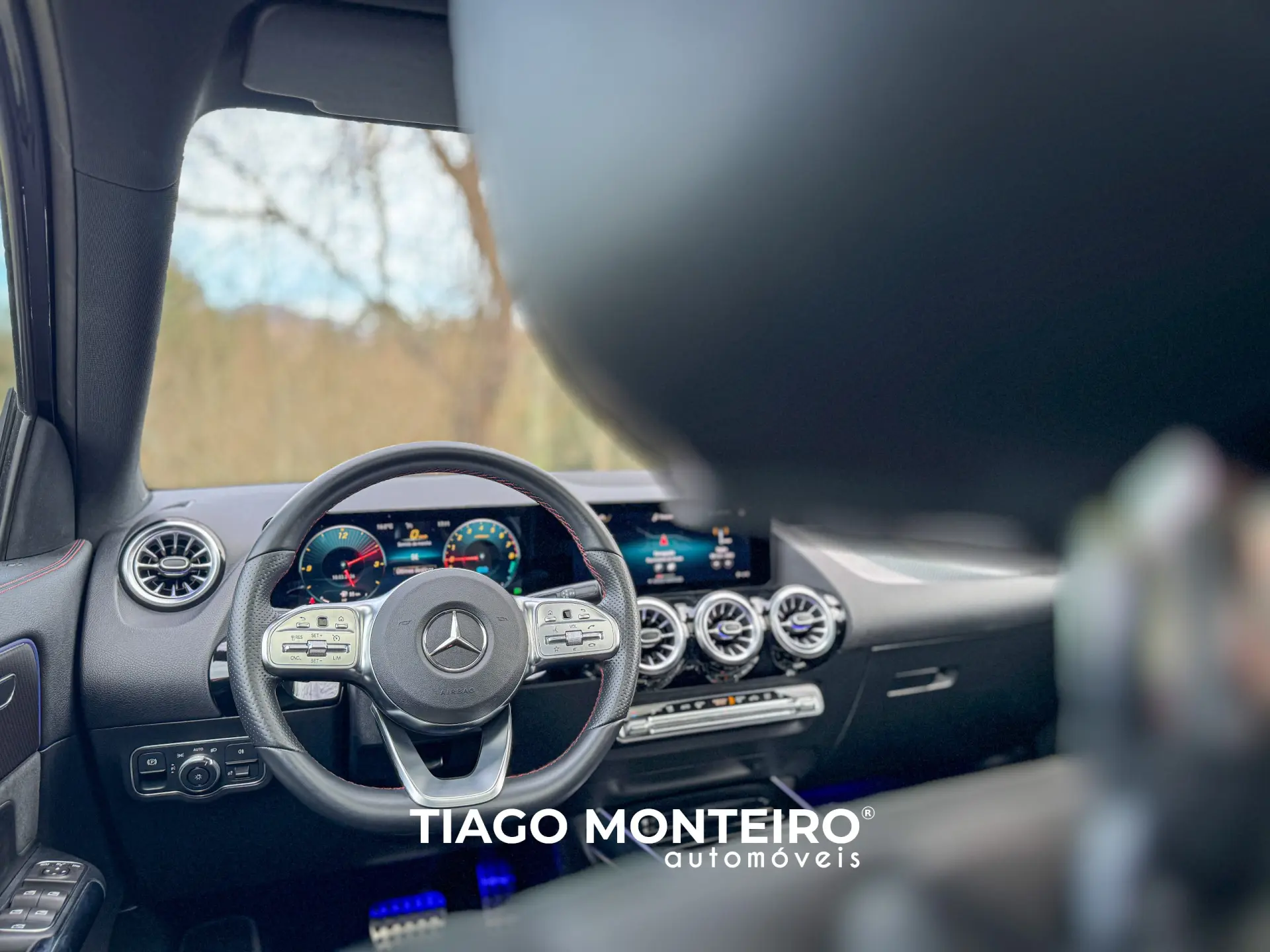 Mercedes-Benz GLA 250 e AMG Line 37