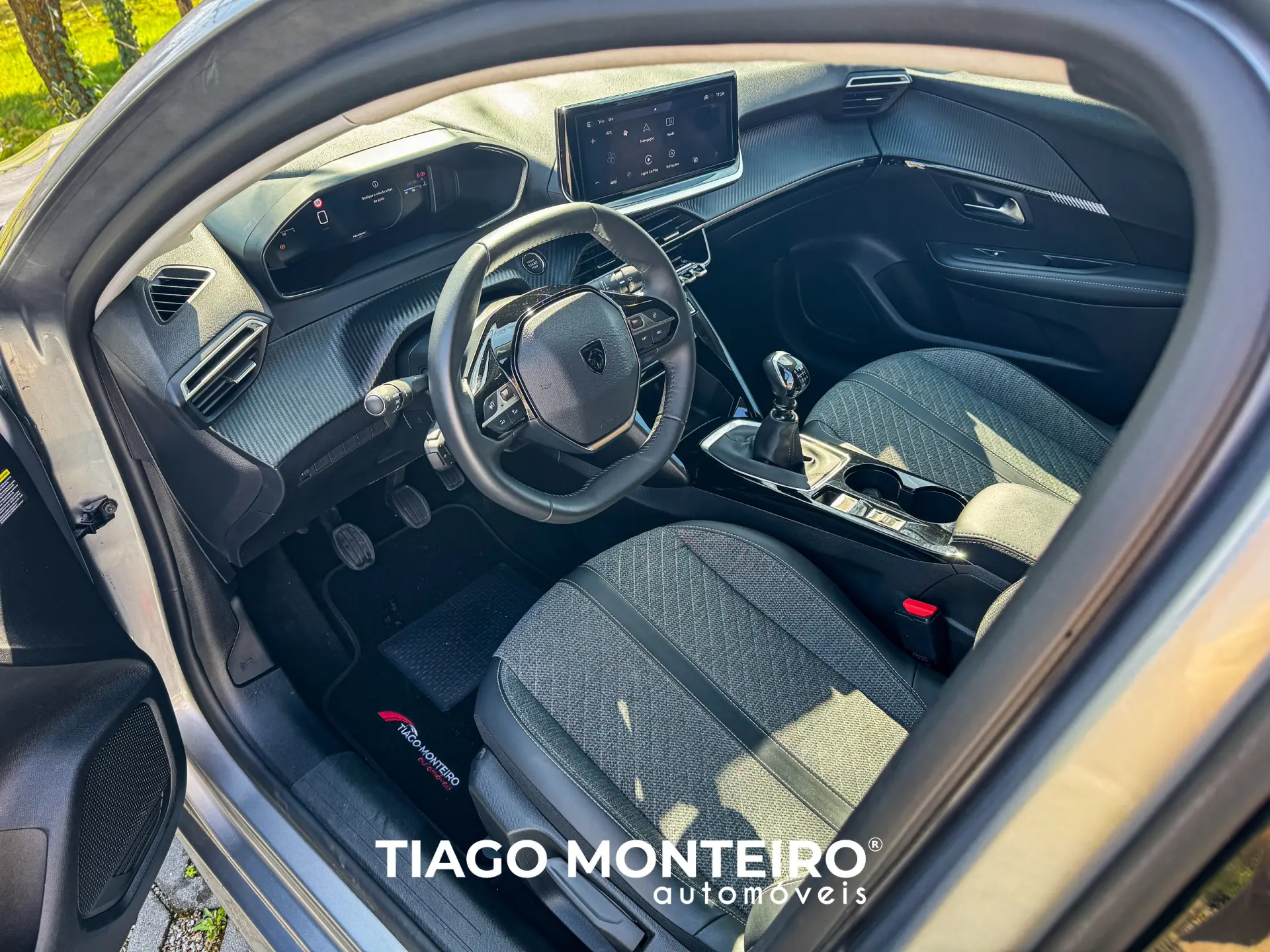 Peugeot 208 1.2 PureTech Allure 41