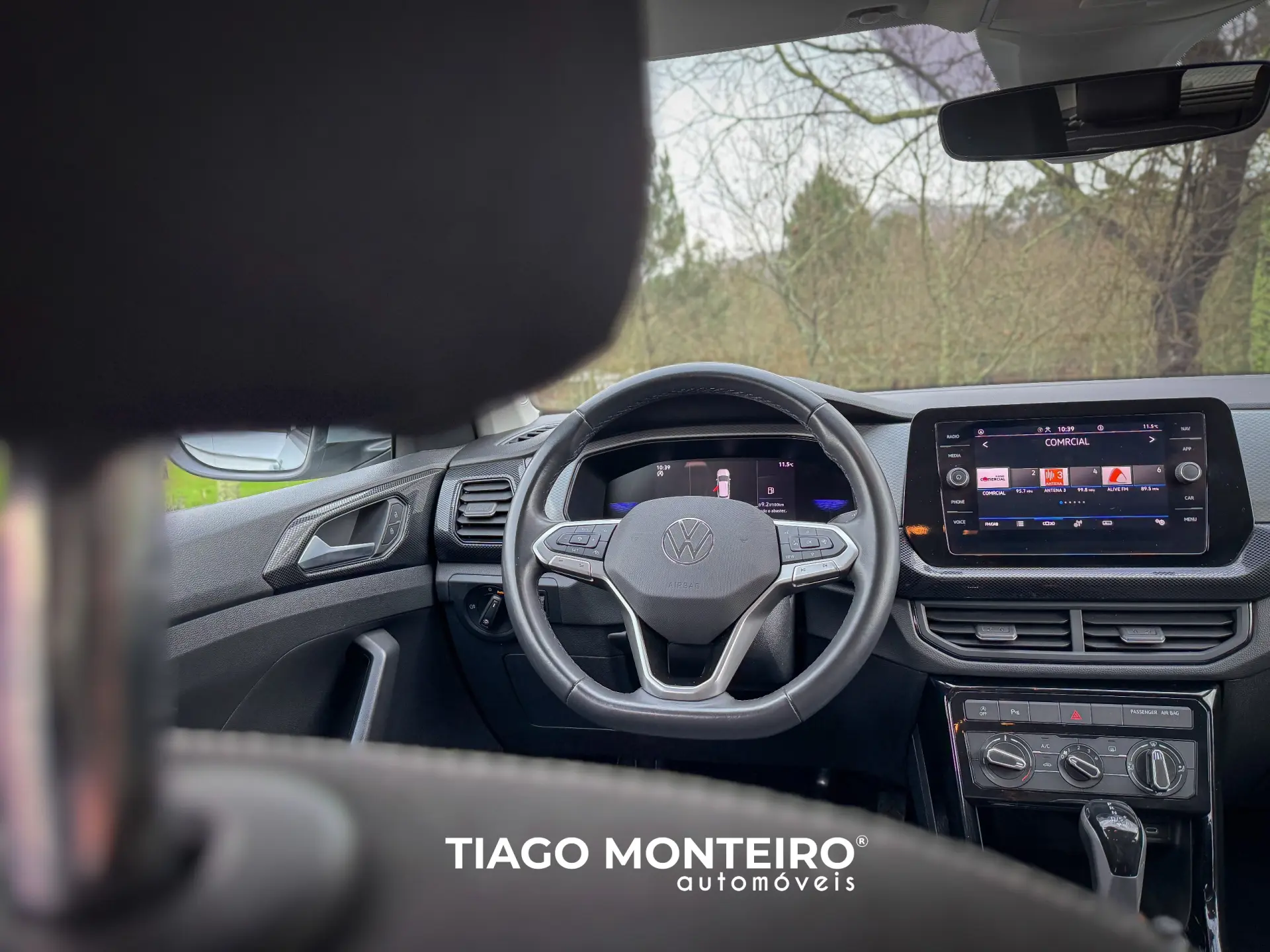 Volkswagen T-Cross 1.0 TSI Urban DSG Digital Cockpit Pro 37