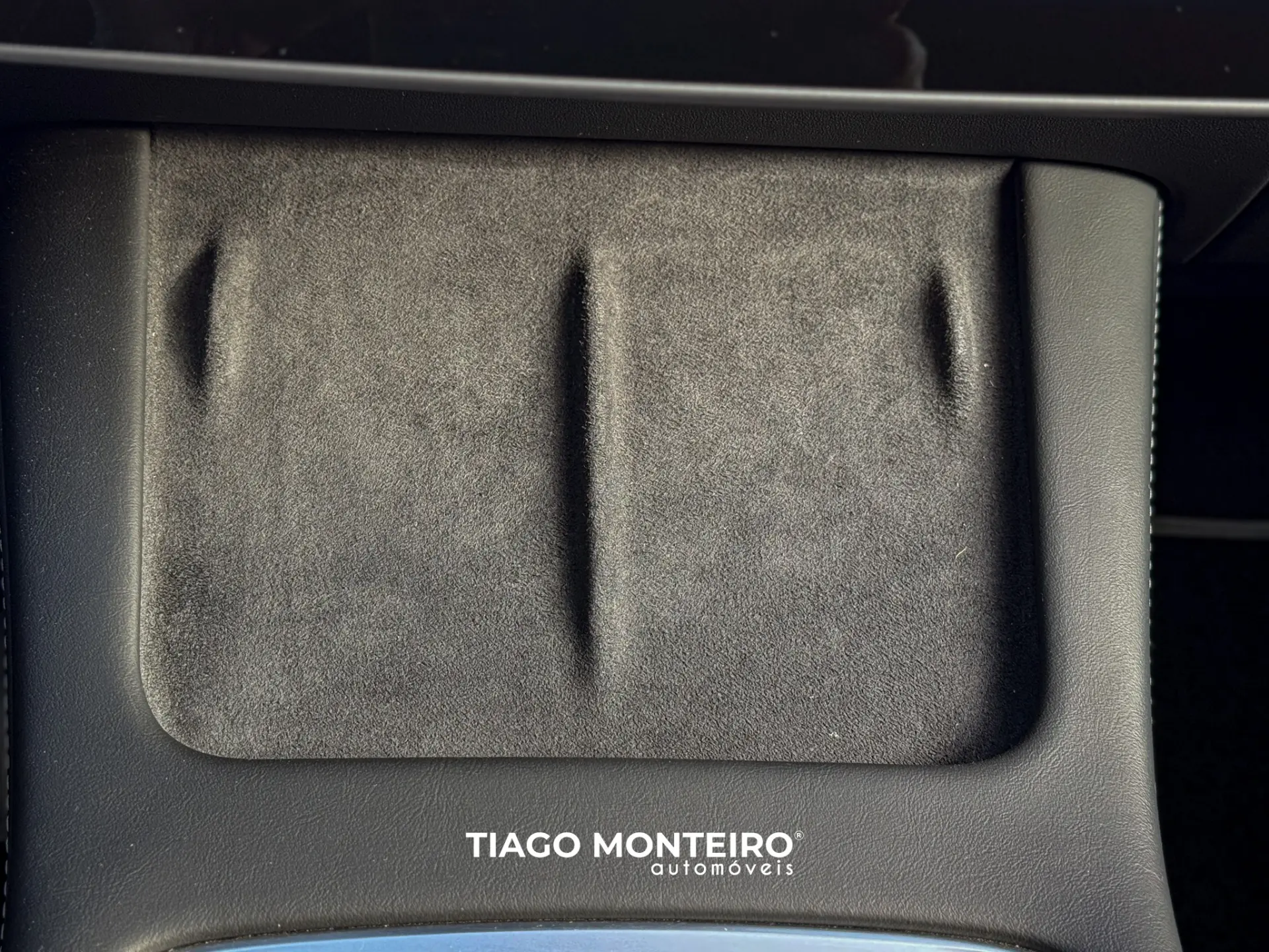 Tesla Model Y Tração Traseira 74