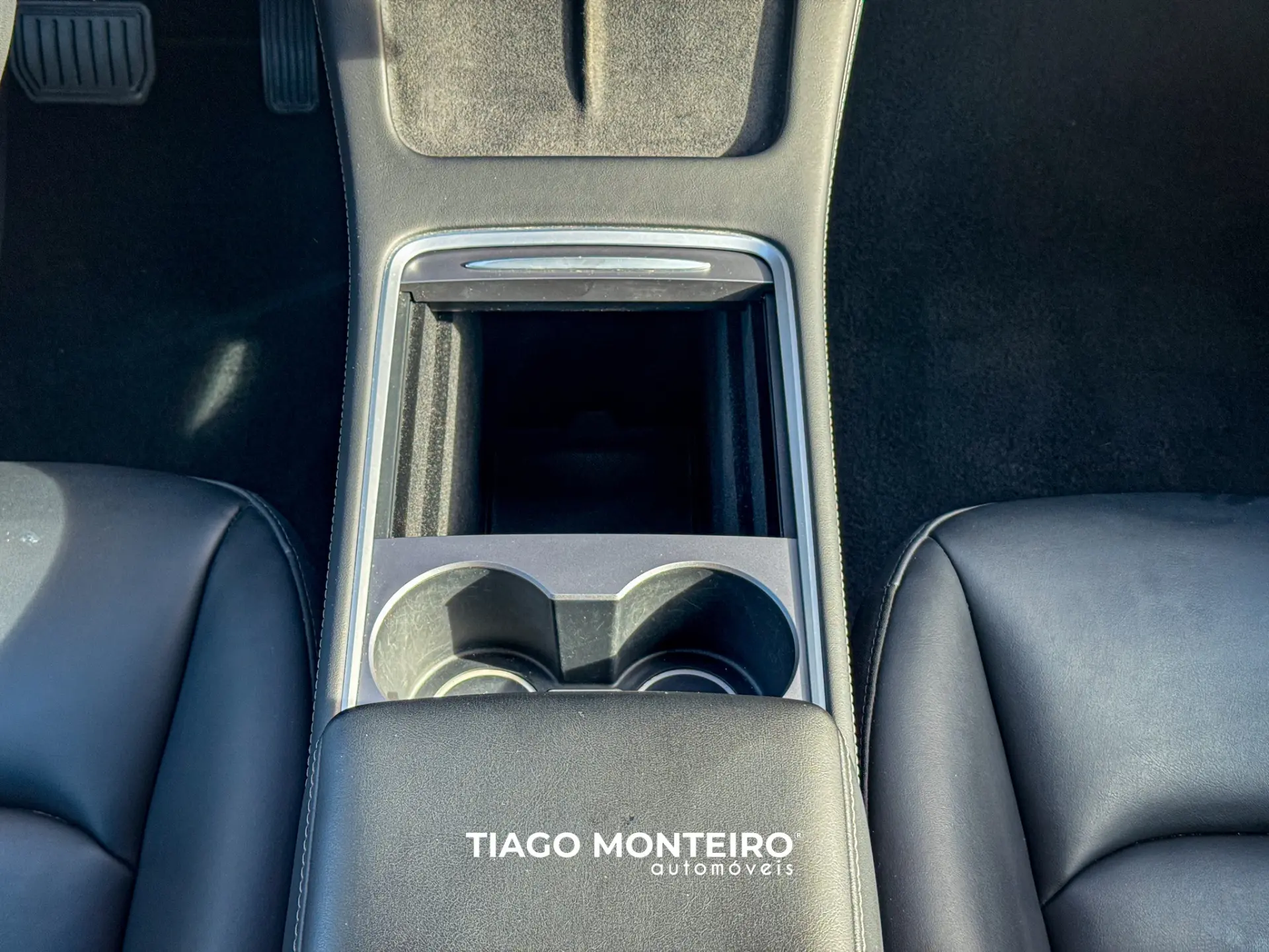 Tesla Model Y Tração Traseira 51