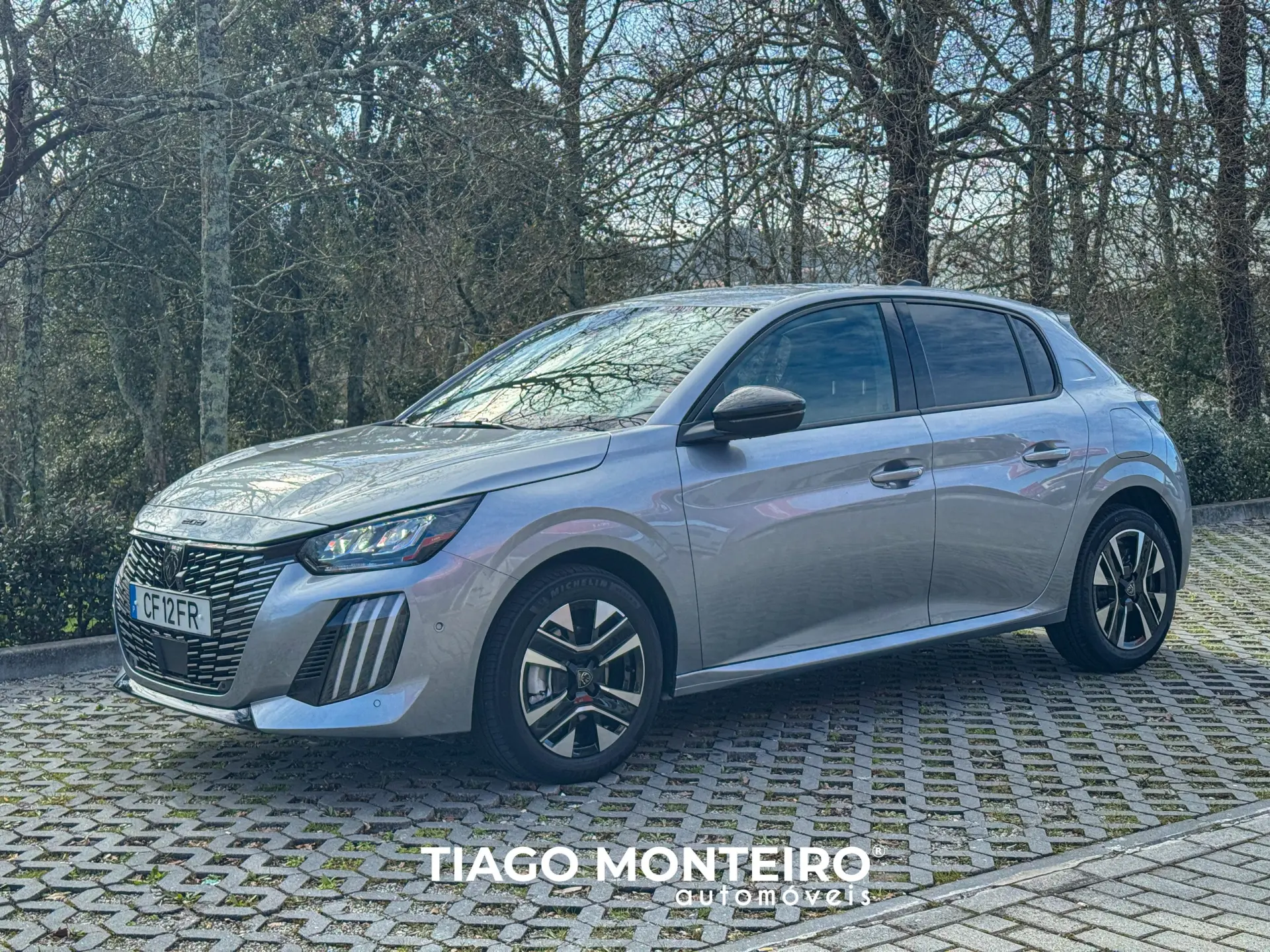 Peugeot 208 1.2 PureTech Allure 3