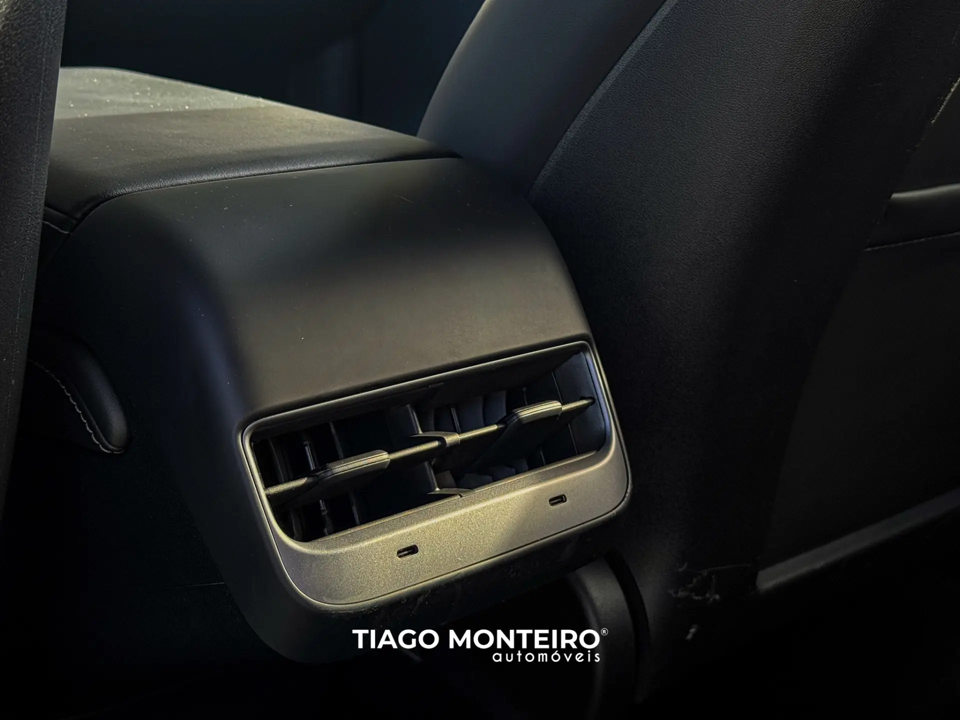 Tesla Model Y Tração Traseira 52