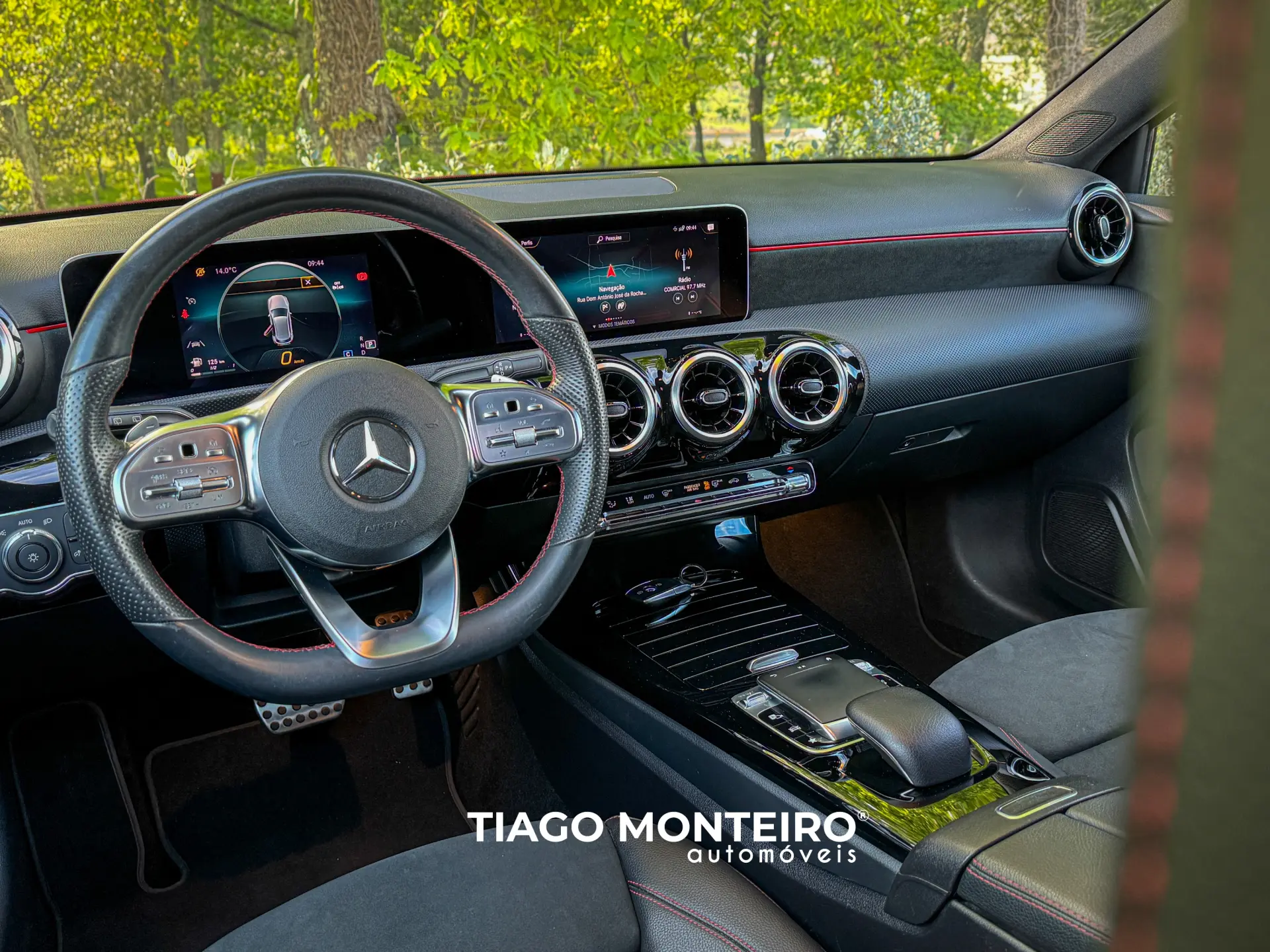 Mercedes-Benz A 180 d AMG Line Aut. 17