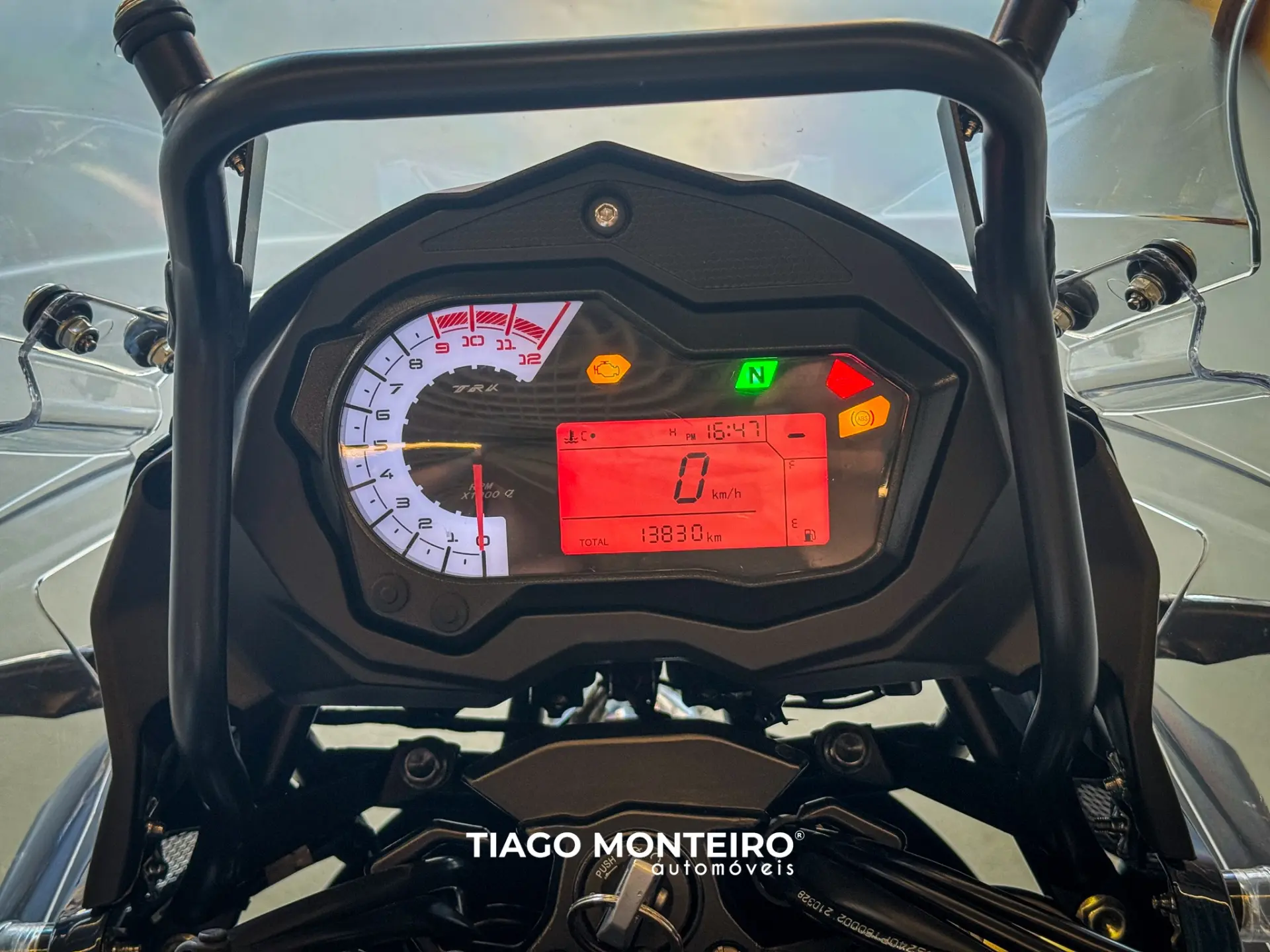 Benelli TRK 502 TRK 502X 17