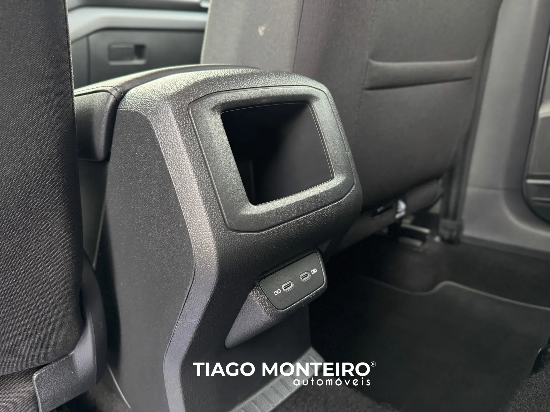 Volkswagen T-Cross 1.0 TSI Urban DSG Digital Cockpit Pro 43