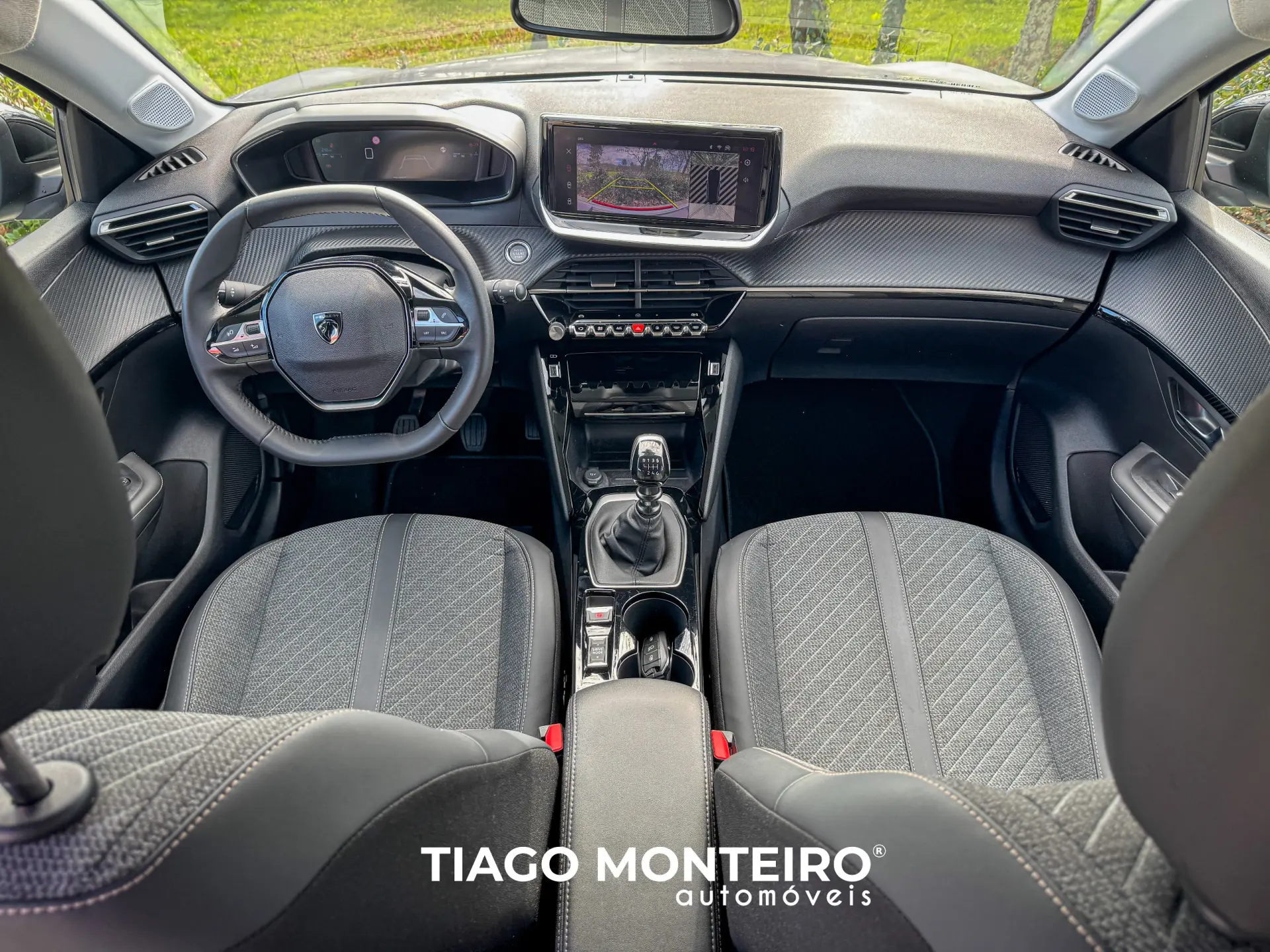 Peugeot 208 1.2 PureTech Allure 24