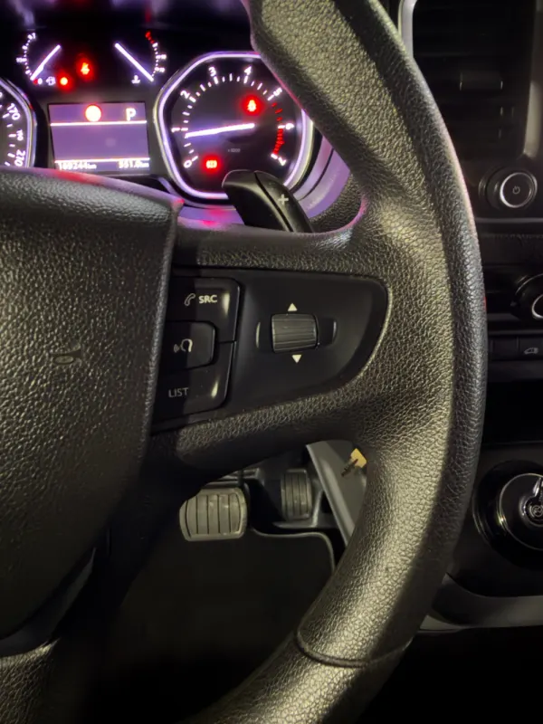 Citroën Jumpy 2.0 BlueHDi XL EAT8 16