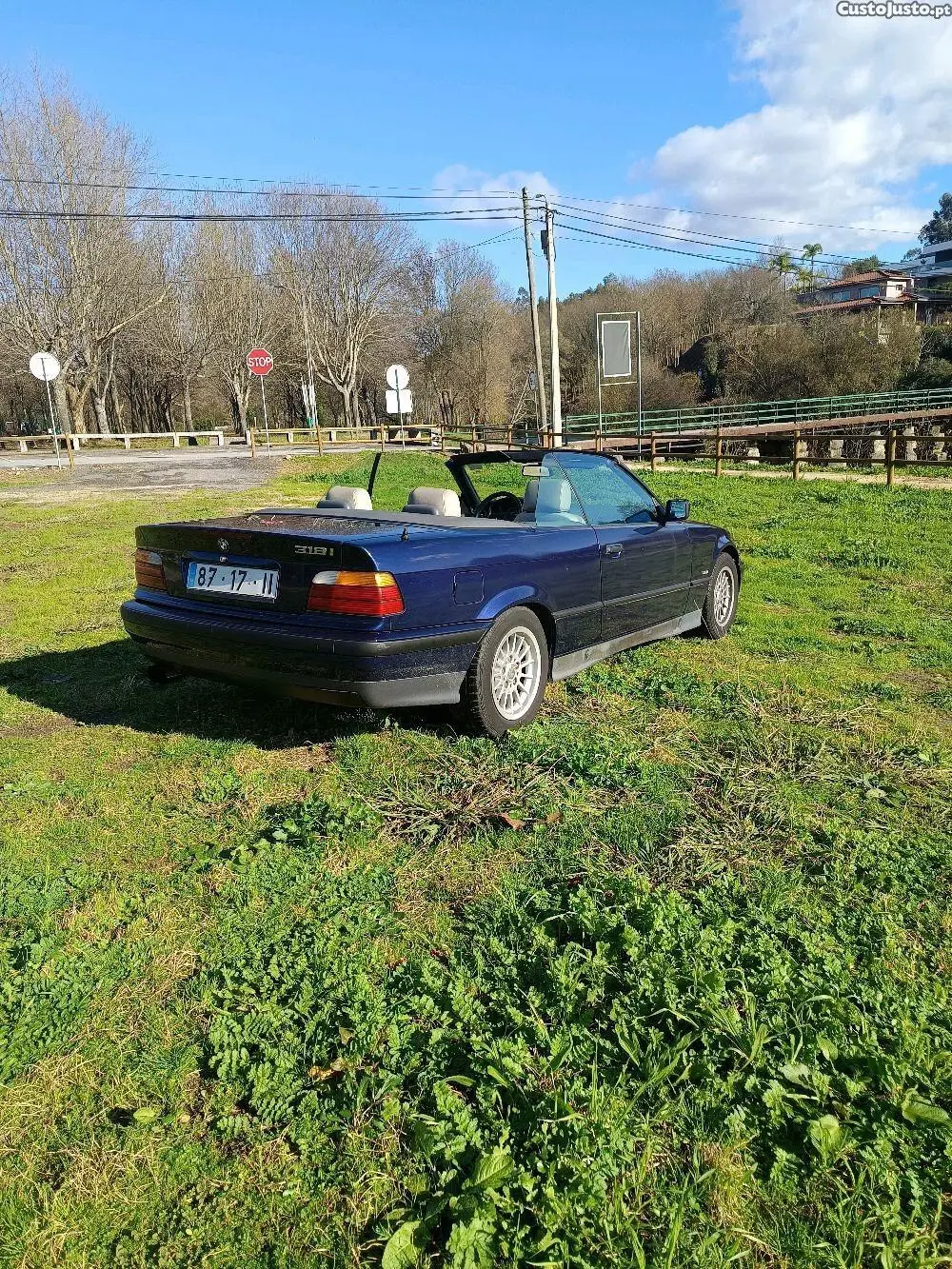 BMW 318 i Cabriolet Exclusive 3