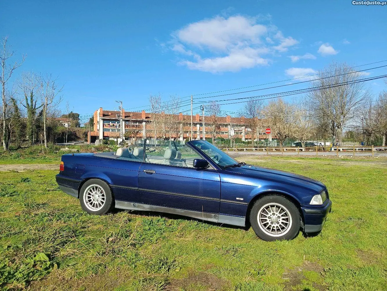 BMW 318 i Cabriolet Exclusive 2