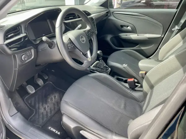 Opel Corsa 1.5 D Business Edition 9