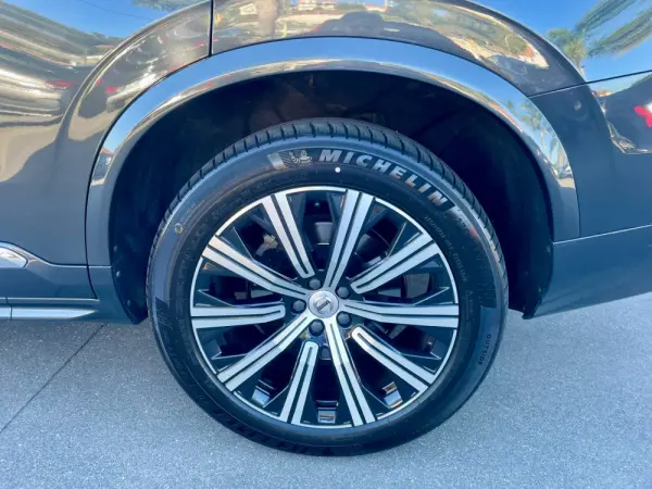 Volvo XC 90 2.0 B5 Inscription AWD 7