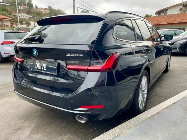 BMW 320 e Corporate Edition Auto 4