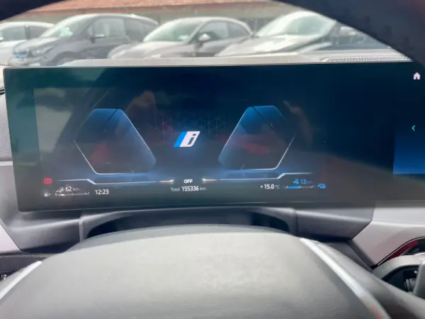 BMW 320 e Corporate Edition Auto 12