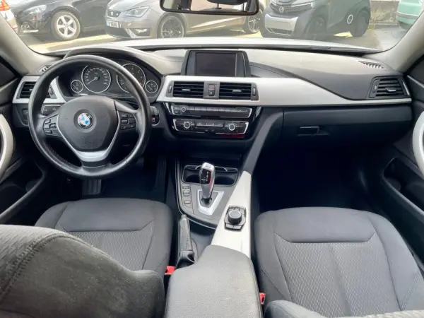 BMW 418 Gran Coupé d Advantage Auto 8