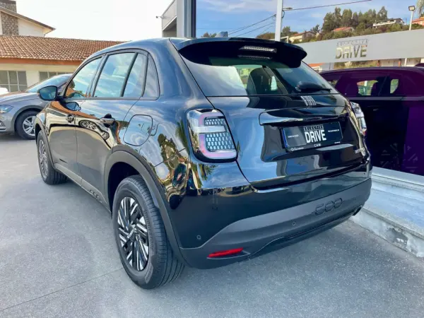 Fiat 600 1.2 Hybrid Pop 6