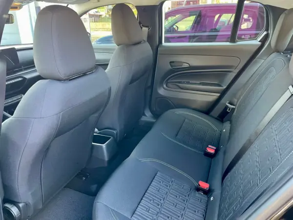 Fiat 600 1.2 Hybrid Pop 10