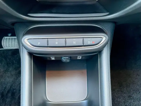 Fiat 600 1.2 Hybrid Pop 12