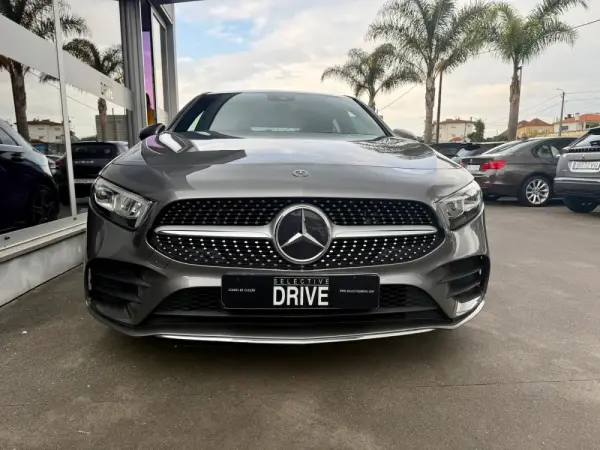 Mercedes-Benz A 250 e AMG Line 2