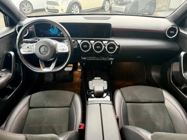 Mercedes-Benz A 250 e AMG Line 8