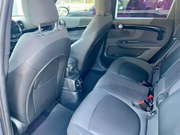 MINI Countryman Cooper SE ALL4 Auto 10