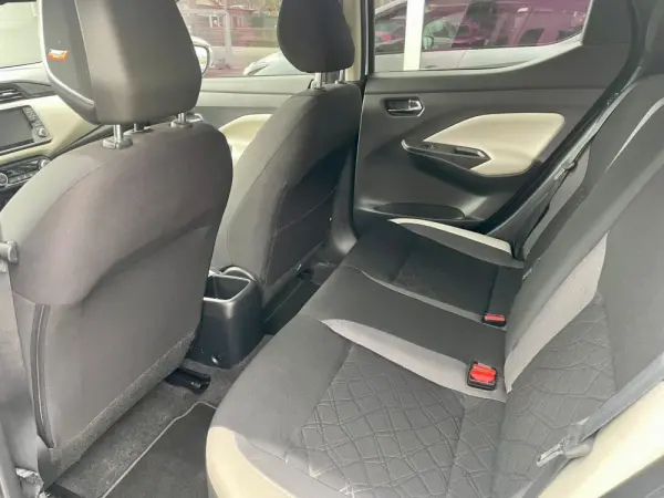 Nissan Micra 1.0 IG-T N-Connecta 9
