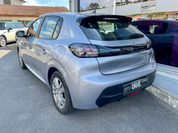 Peugeot 208 1.2 PureTech Active 4