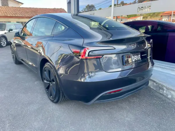 Tesla Model 3 Long Range Tração Integral 6