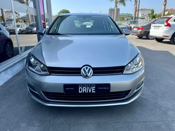 Volkswagen Golf 1.2 TSi Confortline 2