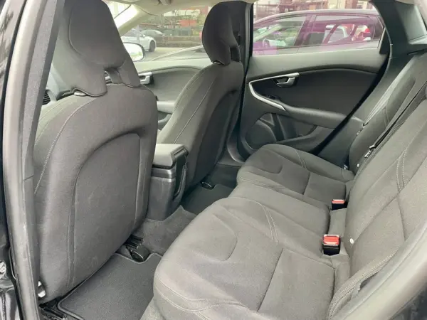 Volvo V40 2.0 D2 Kinetic Eco 10