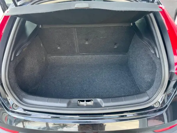 Volvo V40 Cross Country 2.0 D2 Momentum 13