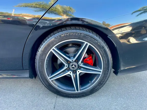 Mercedes-Benz E 300 d AMG Line 7