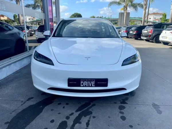 Tesla Model 3 Tração Traseira 2