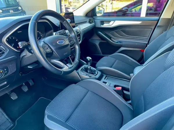 Ford Focus SW 1.0 EcoBoost S&S ACTIVE STYLE 9