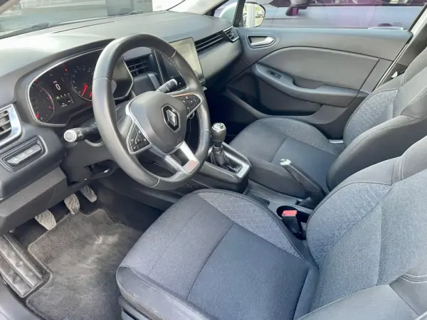 Renault Clio 1.0 TCe Intens 8