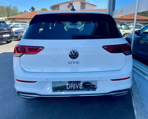 Volkswagen Golf 1.4 GTE Plug-in-Hybrid DSG 5