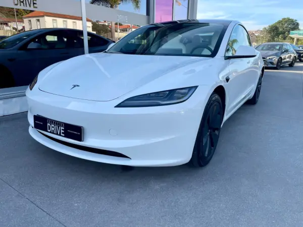 Tesla Model 3 Tração Traseira Premium 1