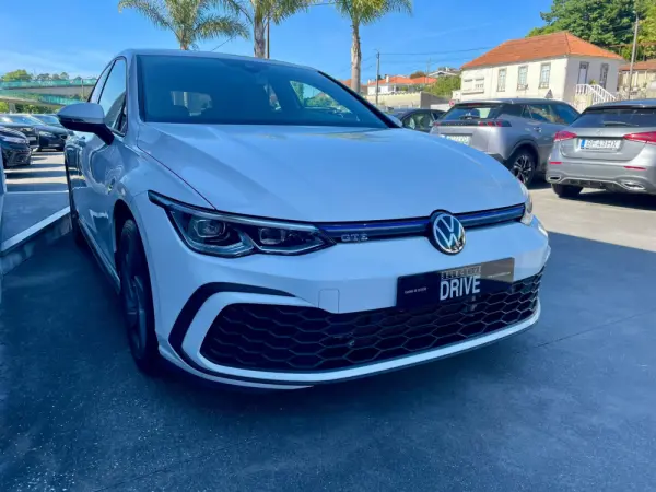 Volkswagen Golf 1.4 GTE Plug-in-Hybrid DSG 3