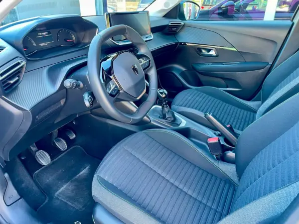 Peugeot 208 1.2 PureTech Active Pack 8