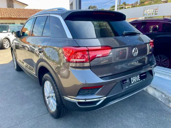 Volkswagen T-Roc 1.0 TSI Style 6