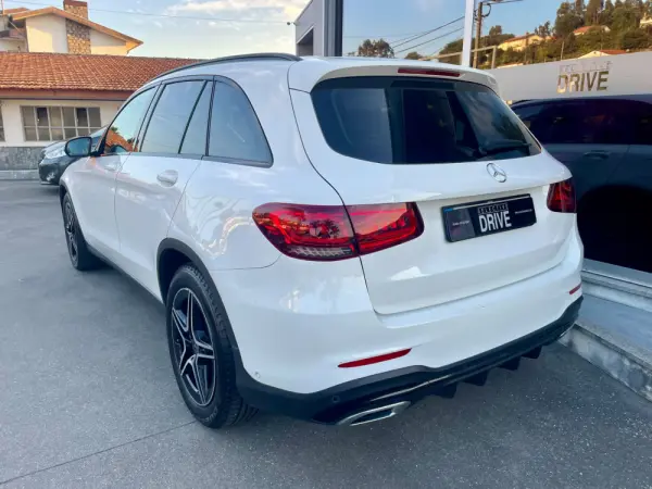 Mercedes-Benz GLC 200 4Matic 9G-TRONIC Edition AMG Line 6