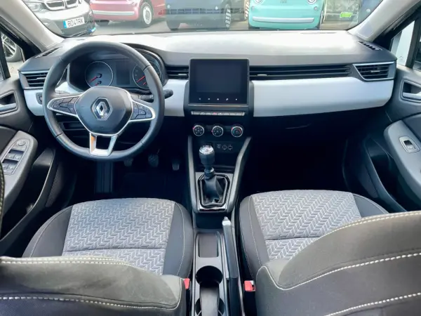 Renault Clio 1.0 TCe Evolution Bi-Fuel 8