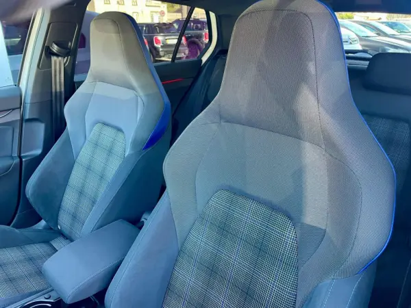 Volkswagen Golf 1.4 GTE Plug-in-Hybrid DSG 12