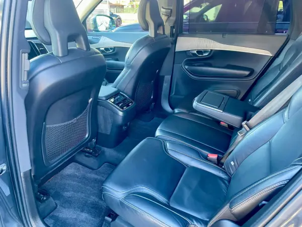 Volvo XC 90 2.0 B5 Inscription AWD 10