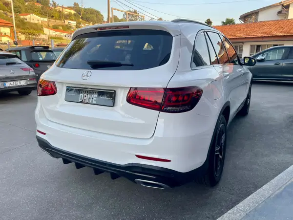 Mercedes-Benz GLC 200 4Matic 9G-TRONIC Edition AMG Line 4